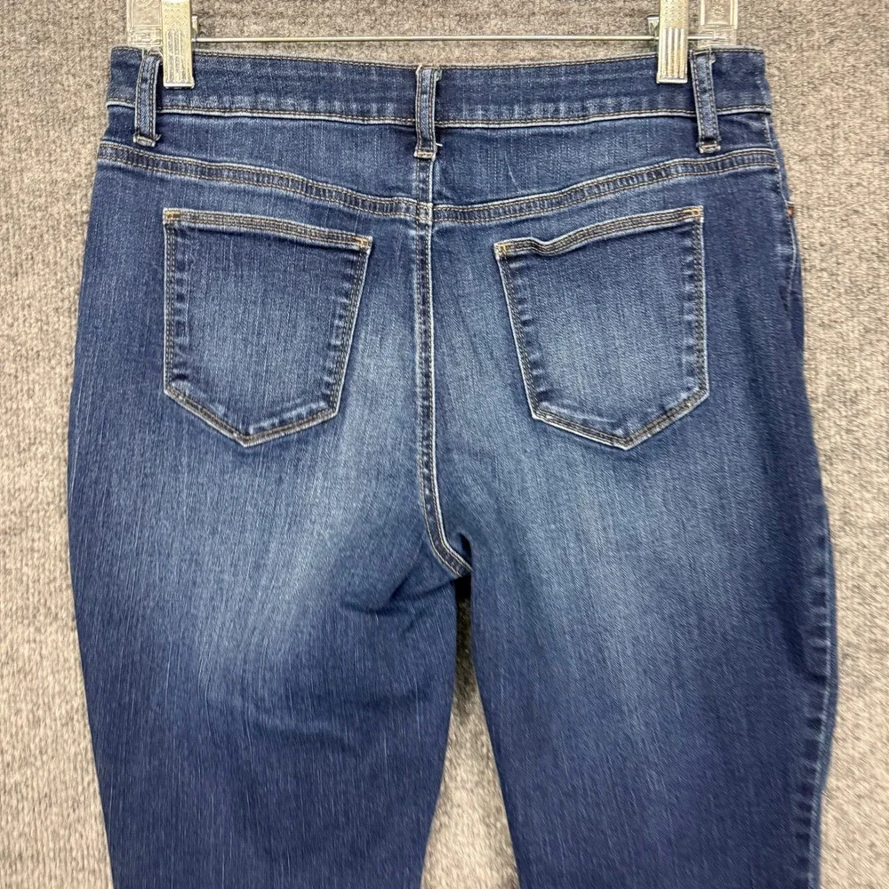 Chicos Jeans 0 Short Womens 4P Blue Platinum Barely Boot Dark Wash Stretch Denim
